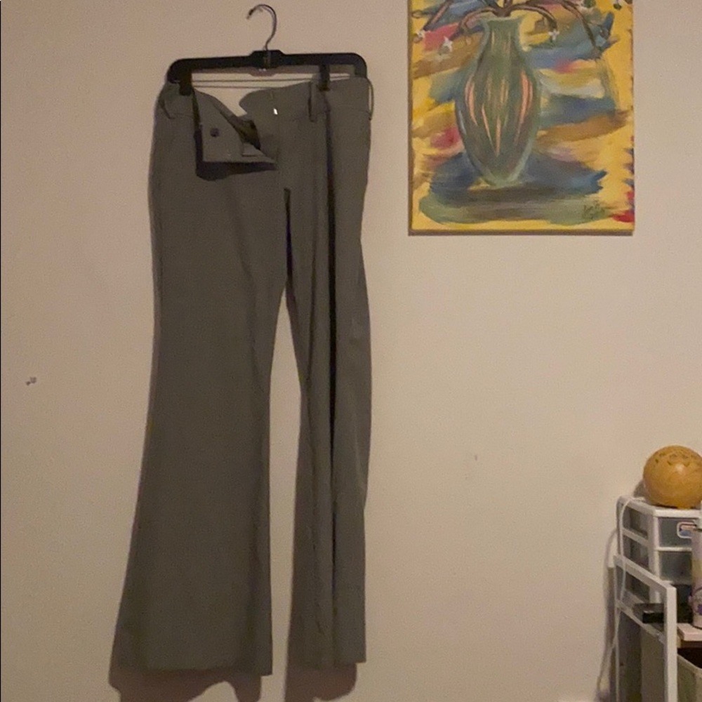 Form fitting dress pants